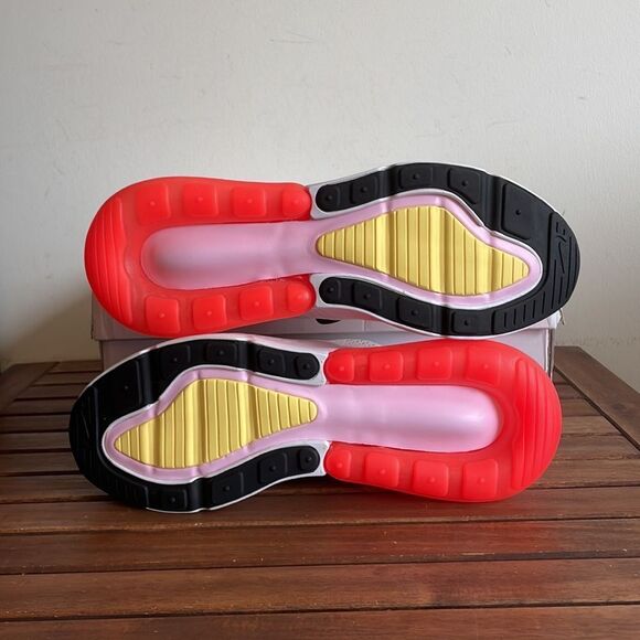 Nike Air Max 270 White Bright Crimson US Women Size 7.5/UK 5/EU 38.5(FZ3624-100) - Picture 9 of 12